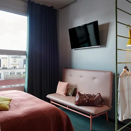 Basecamp Hotel Dortmund-3